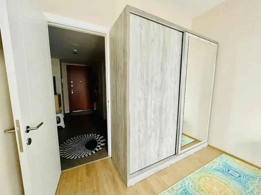 Kozapark 1 Bedroom Lux Apart W/Lake View &Swimming Pool Стамбул